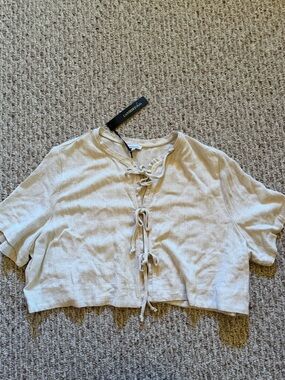 NWT Tie Front Linen Crop Top